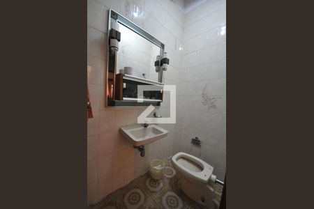 Lavabo de casa para alugar com 3 quartos, 600m² em Jardim Guapira, São Paulo