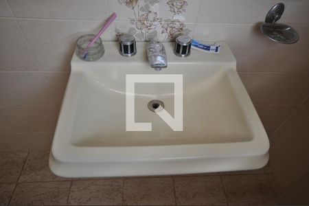 Casa para alugar com 600m², 3 quartos e 6 vagasBanheiro da Suíte