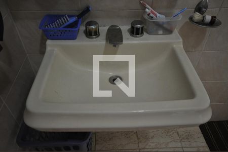 Casa para alugar com 600m², 3 quartos e 6 vagasBanheiro Social