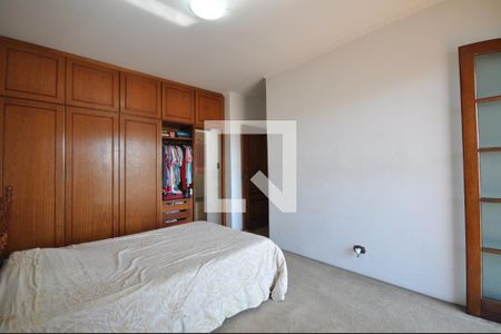 Casa para alugar com 600m², 3 quartos e 6 vagasQuarto Suíte