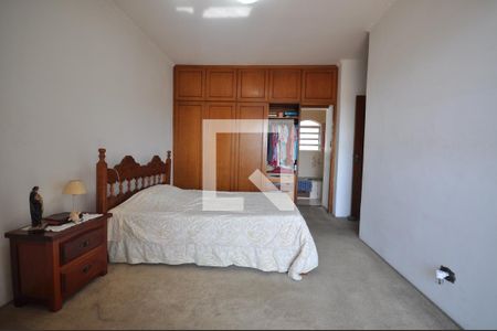 Casa para alugar com 600m², 3 quartos e 6 vagasQuarto Suíte