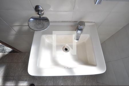 Casa para alugar com 600m², 3 quartos e 6 vagasBanheiro de serviço