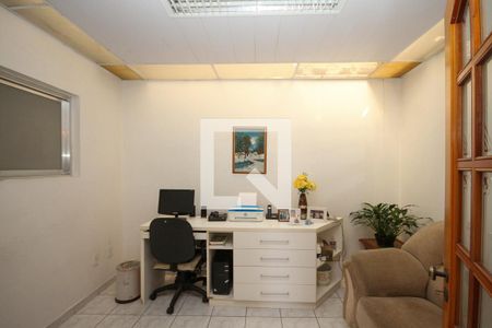 Casa à venda com 400m², 3 quartos e 3 vagasEscritório