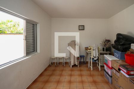 Casa à venda com 400m², 3 quartos e 3 vagasQuarto  de Serviço