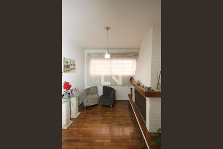 Casa à venda com 400m², 3 quartos e 3 vagasSala da lareira 