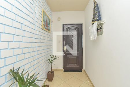 Hall de entrada de apartamento à venda com 2 quartos, 43m² em Santa Efigênia, São Paulo