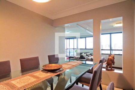 Apartamento à venda com 230m², 4 quartos e 3 vagasSala de Jantar