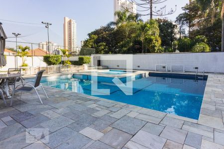 Apartamento à venda com 230m², 4 quartos e 3 vagasÁrea comum - Piscina
