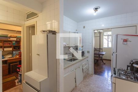 Apartamento à venda com 117m², 3 quartos e 1 vaga Apartamento à venda com 117m², 3 quartos e 1 vagaCozinha