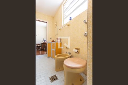 Apartamento à venda com 117m², 3 quartos e 1 vaga Apartamento à venda com 117m², 3 quartos e 1 vagaBanheiro da Suíte