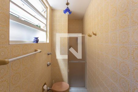 Apartamento à venda com 117m², 3 quartos e 1 vaga Apartamento à venda com 117m², 3 quartos e 1 vagaBanheiro da Suíte