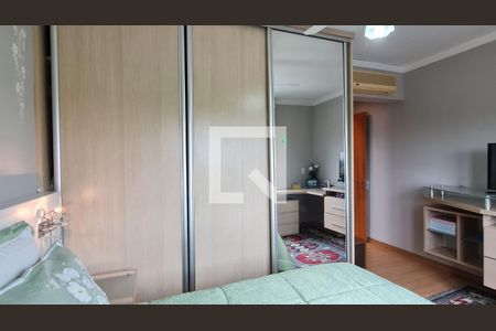 Apartamento à venda com 101m², 3 quartos e 2 vagasQuarto 2