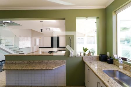 Casa à venda com 380m², 3 quartos e 8 vagasCozinha