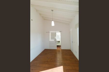 Casa à venda com 380m², 3 quartos e 8 vagasSuíte 02