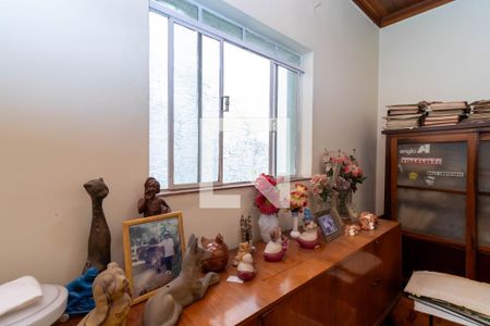 Casa à venda com 525m², 3 quartos e 2 vagas Casa à venda com 525m², 3 quartos e 2 vagasQuarto 3