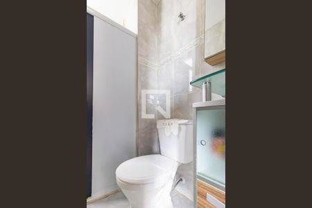 Apartamento para alugar com 55m², 2 quartos e 1 vaga Apartamento para alugar com 55m², 2 quartos e 1 vagaBanheiro