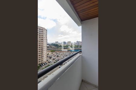 Vista de apartamento para alugar com 2 quartos, 55m² em Continental, Osasco