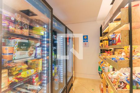 Apartamento para alugar com 24m², 1 quarto e sem vagaMinimercado 