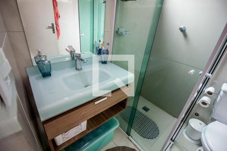 Casa de condomínio à venda com 59m², 2 quartos e 2 vagasBanheiro do Quarto 2