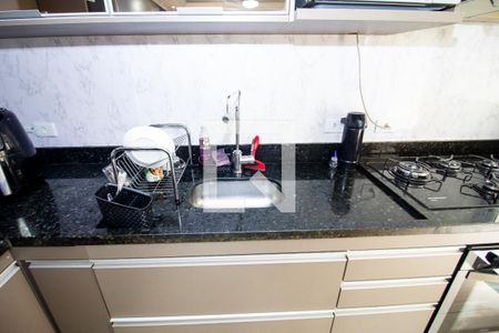 Casa de condomínio à venda com 59m², 2 quartos e 2 vagasDetalhe da cozinha