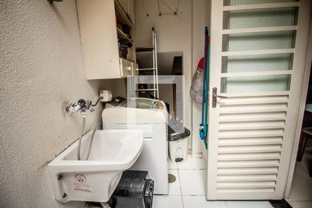Casa de condomínio à venda com 59m², 2 quartos e 2 vagasÁrea de Serviço