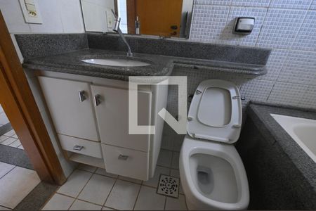 Apartamento à venda com 80m², 3 quartos e 1 vaga Apartamento à venda com 80m², 3 quartos e 1 vagaBanheiro