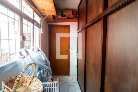 Casa à venda com 147m², 3 quartos e 2 vagasQuarto de Serviço