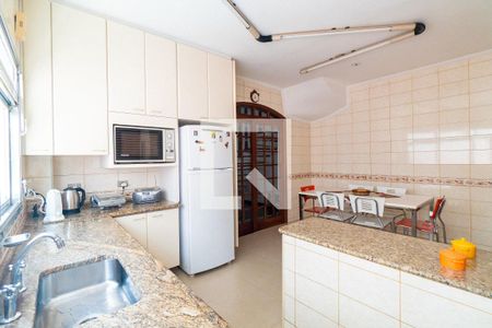 Casa à venda com 147m², 3 quartos e 2 vagasCozinha