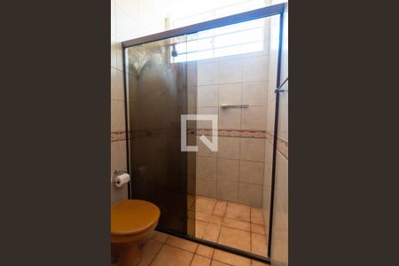 Casa à venda com 147m², 3 quartos e 2 vagasBanheiro Social