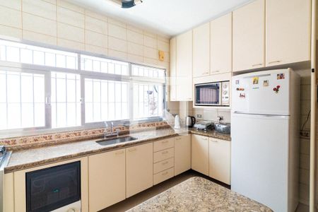 Casa à venda com 147m², 3 quartos e 2 vagasCozinha