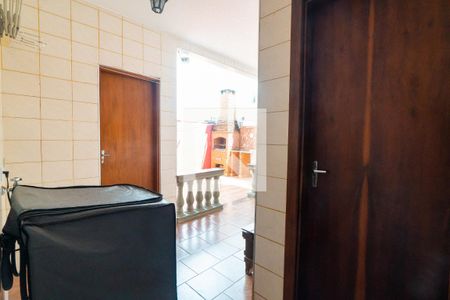 Casa à venda com 147m², 3 quartos e 2 vagasÁrea de Serviço