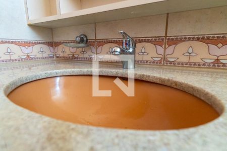 Casa à venda com 147m², 3 quartos e 2 vagasBanheiro Social