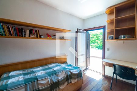 Casa à venda com 147m², 3 quartos e 2 vagasQuarto 1