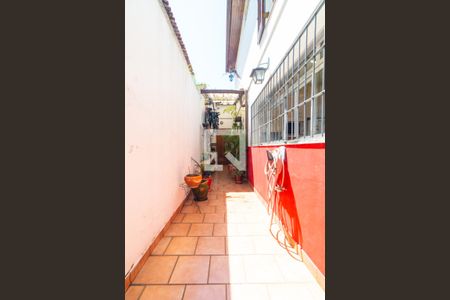 Casa à venda com 147m², 3 quartos e 2 vagasÁrea Externa