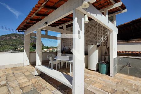 Casa à venda com 325m², 3 quartos e 2 vagas Casa à venda com 325m², 3 quartos e 2 vagasChurrasqueira