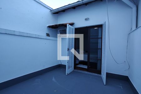 Casa à venda com 325m², 3 quartos e 2 vagas Casa à venda com 325m², 3 quartos e 2 vagasJardim de Inverno