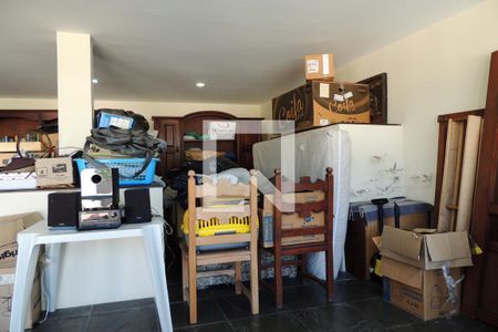 Casa à venda com 325m², 3 quartos e 2 vagasSala 2