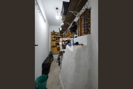 Casa à venda com 325m², 3 quartos e 2 vagas Casa à venda com 325m², 3 quartos e 2 vagasQuarto