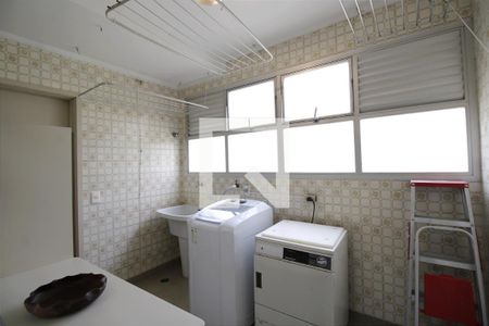 Apartamento para alugar com 134m², 2 quartos e 1 vagaÁrea de Serviço