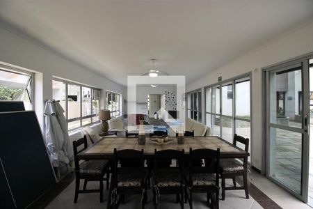 Apartamento para alugar com 134m², 2 quartos e 1 vagaÁrea comum - Salão de festas