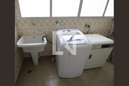 Apartamento para alugar com 134m², 2 quartos e 1 vagaÁrea de Serviço