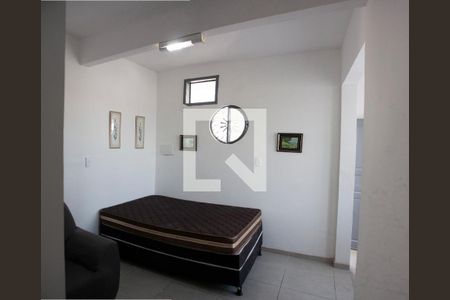 Sala Quarto de kitnet/studio para alugar com 1 quarto, 35m² em Jardim Carioca, Rio de Janeiro