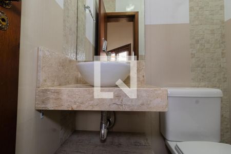 Casa à venda com 293m², 2 quartos e 2 vagas Casa à venda com 293m², 2 quartos e 2 vagasLavabo