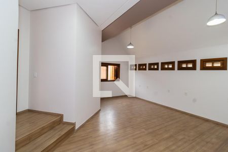 Casa à venda com 293m², 2 quartos e 2 vagas Casa à venda com 293m², 2 quartos e 2 vagasEscritório 2