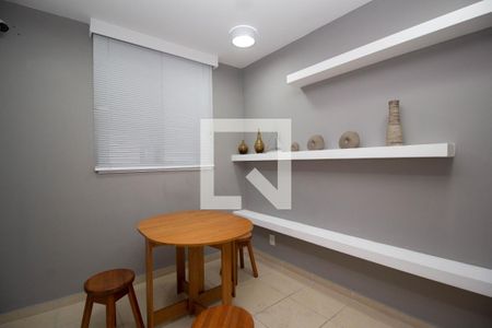 Apartamento para alugar com 50m², 2 quartos e 1 vaga Apartamento para alugar com 50m², 2 quartos e 1 vagaEspaço Home Office