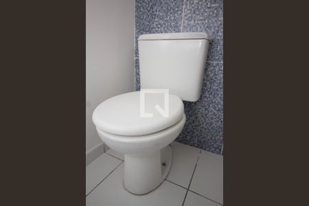 Banheiro de apartamento para alugar com 2 quartos, 50m² em Jardim Peri, São Paulo