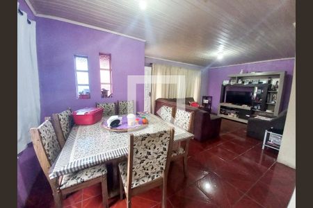 Casa à venda com 110m², 4 quartos e 1 vaga Casa à venda com 110m², 4 quartos e 1 vagaSala