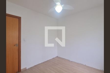 Quarto 1 de apartamento para alugar com 3 quartos, 95m² em Vila Ipiranga, Porto Alegre