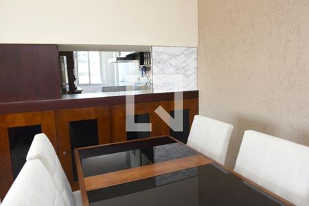 Sala de apartamento à venda com 2 quartos, 57m² em Jardim Sabará, São Paulo