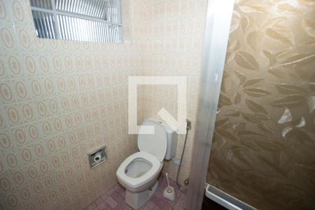 Casa para alugar com 90m², 3 quartos e 1 vaga Casa para alugar com 90m², 3 quartos e 1 vagaBanheiro
